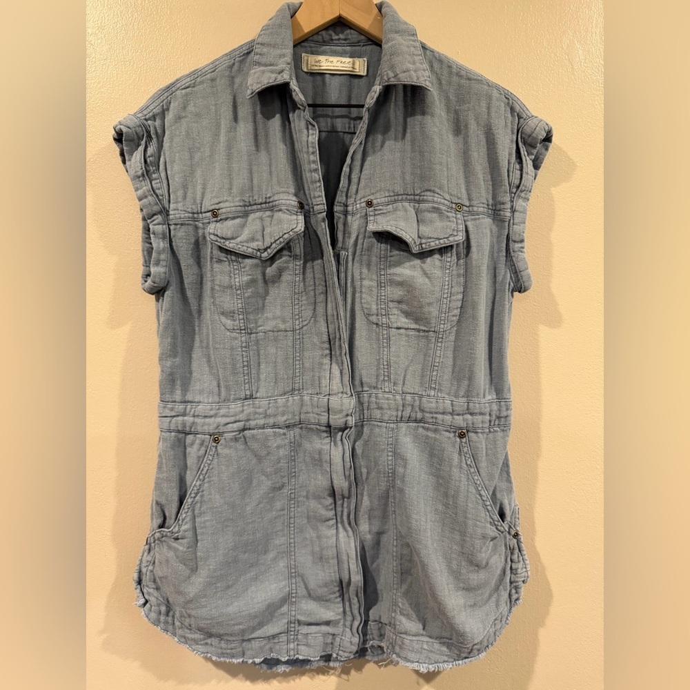 We The Free Light Blue Soft Cotton Denim Vest Size XS but fits a Large